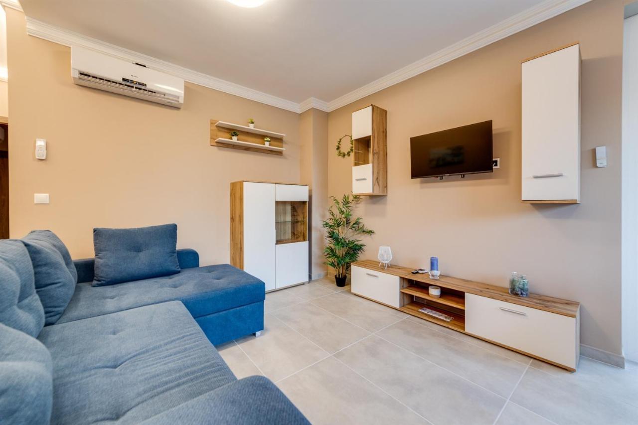 Forest Földvár Apartmanok Balatonföldvár Esterno foto