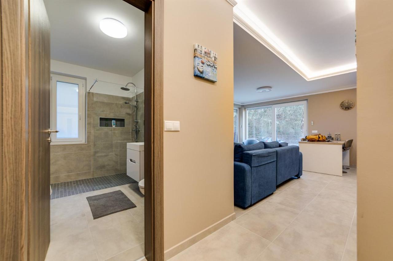 Forest Földvár Apartmanok Balatonföldvár Esterno foto