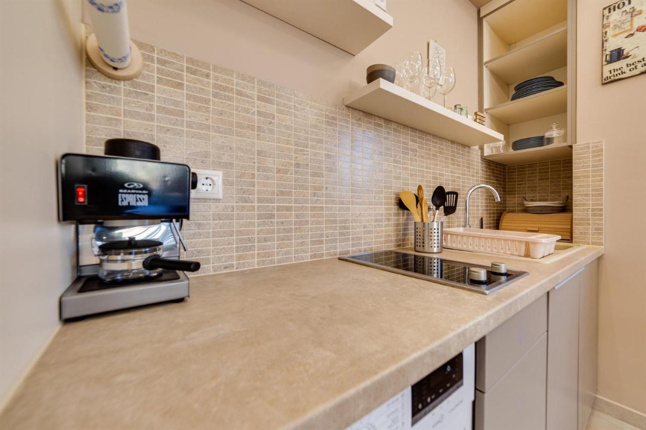 Forest Földvár Apartmanok Balatonföldvár Esterno foto