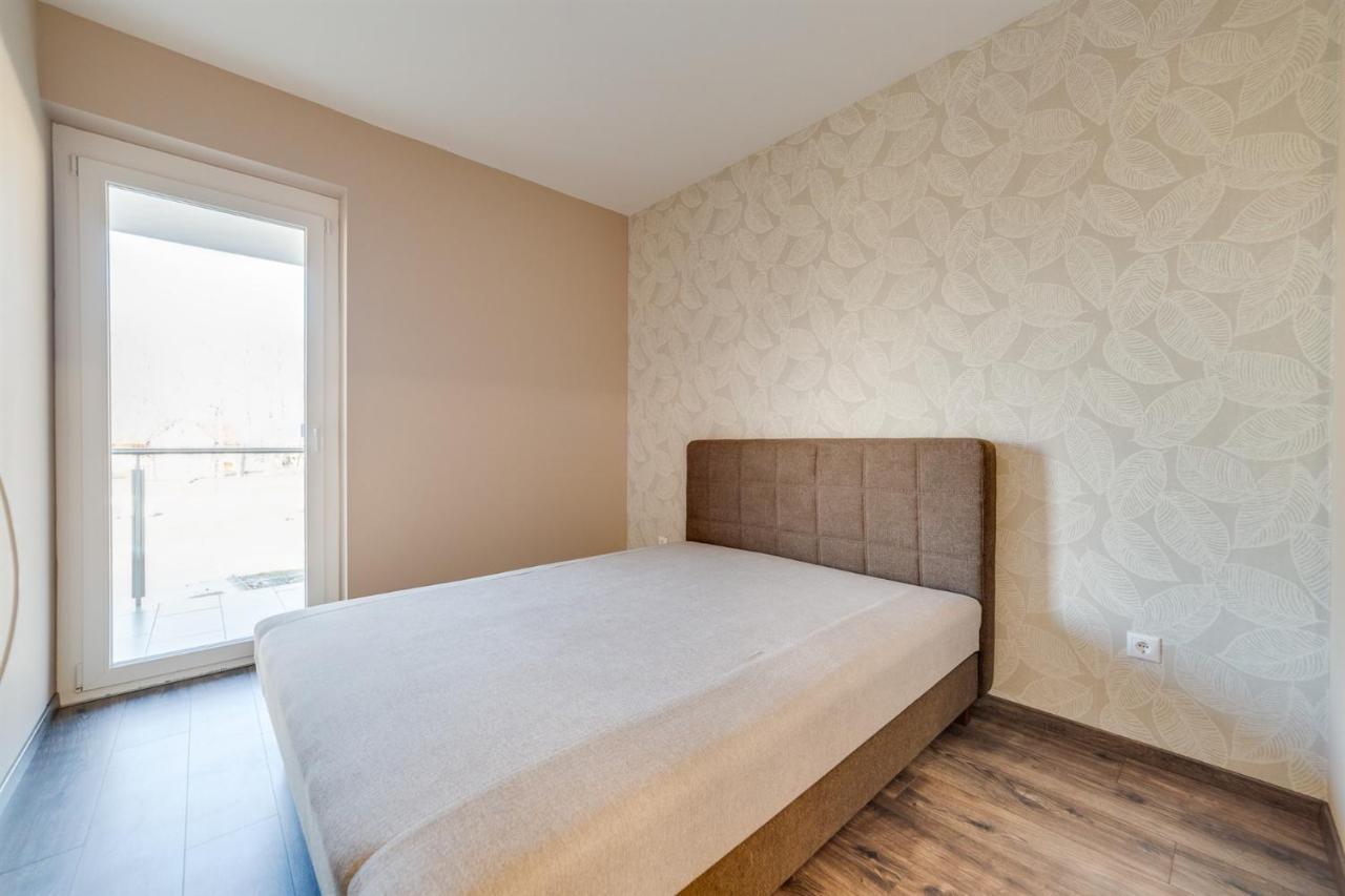 Forest Földvár Apartmanok Balatonföldvár Esterno foto