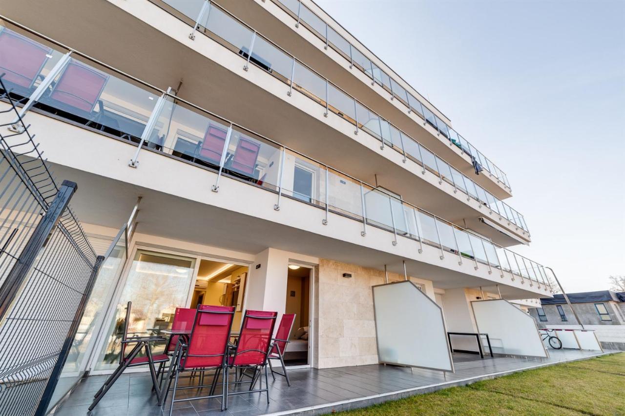Forest Földvár Apartmanok Balatonföldvár Esterno foto