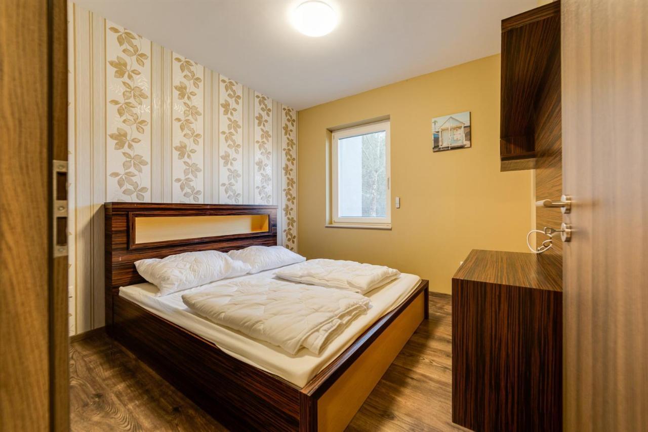 Forest Földvár Apartmanok Balatonföldvár Esterno foto